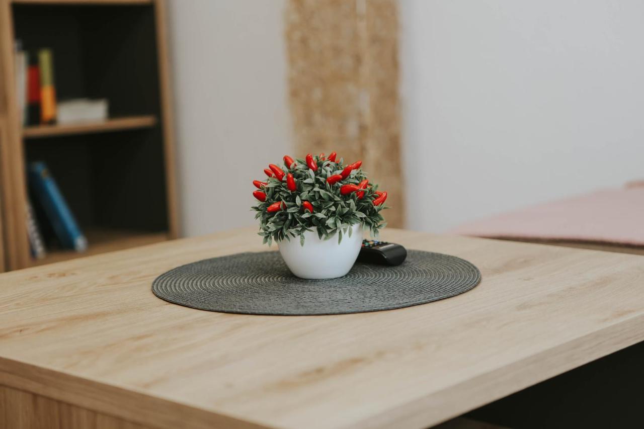 I&T Apartman Gospic Ngoại thất bức ảnh